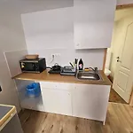 7Dab Rotten 4B3 Contactless Self Check-In