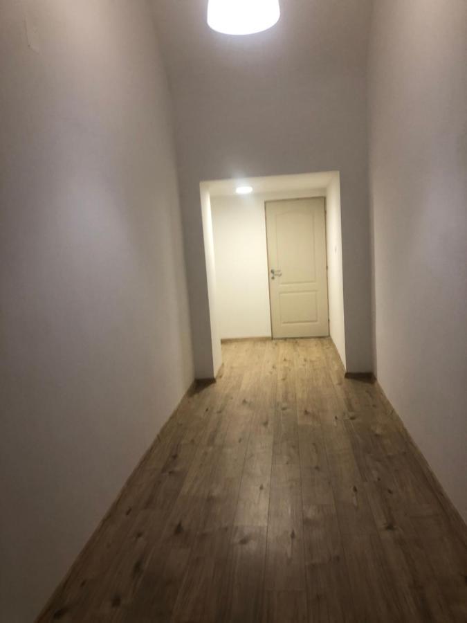 Apartment 7dab Rotten 4b3 Contactless Self Check-in Budapest